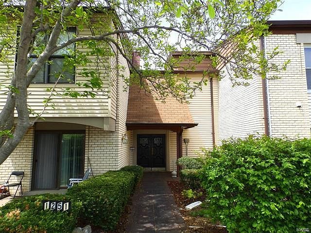 1st image of 1251 Guelbreth Ln APT 202
