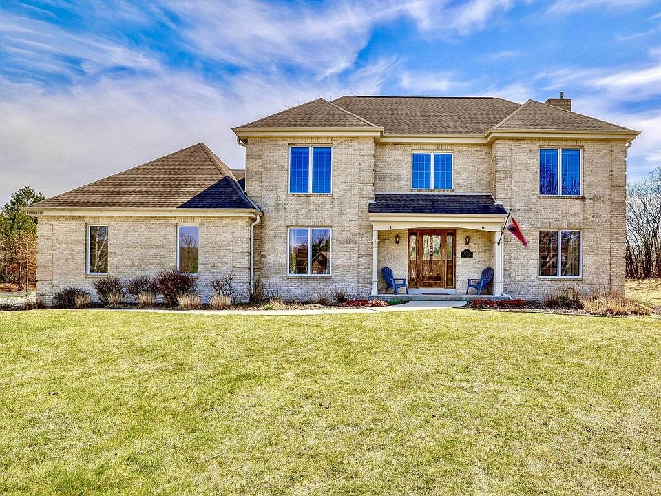 1st image of W157N7420 Stonewood CIRCLE