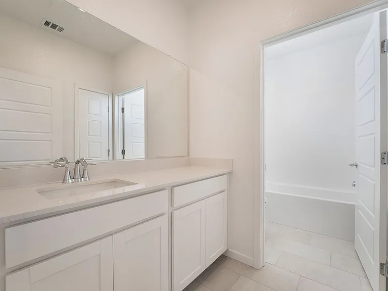 4136 Paragon Crest Ct — Photo 16