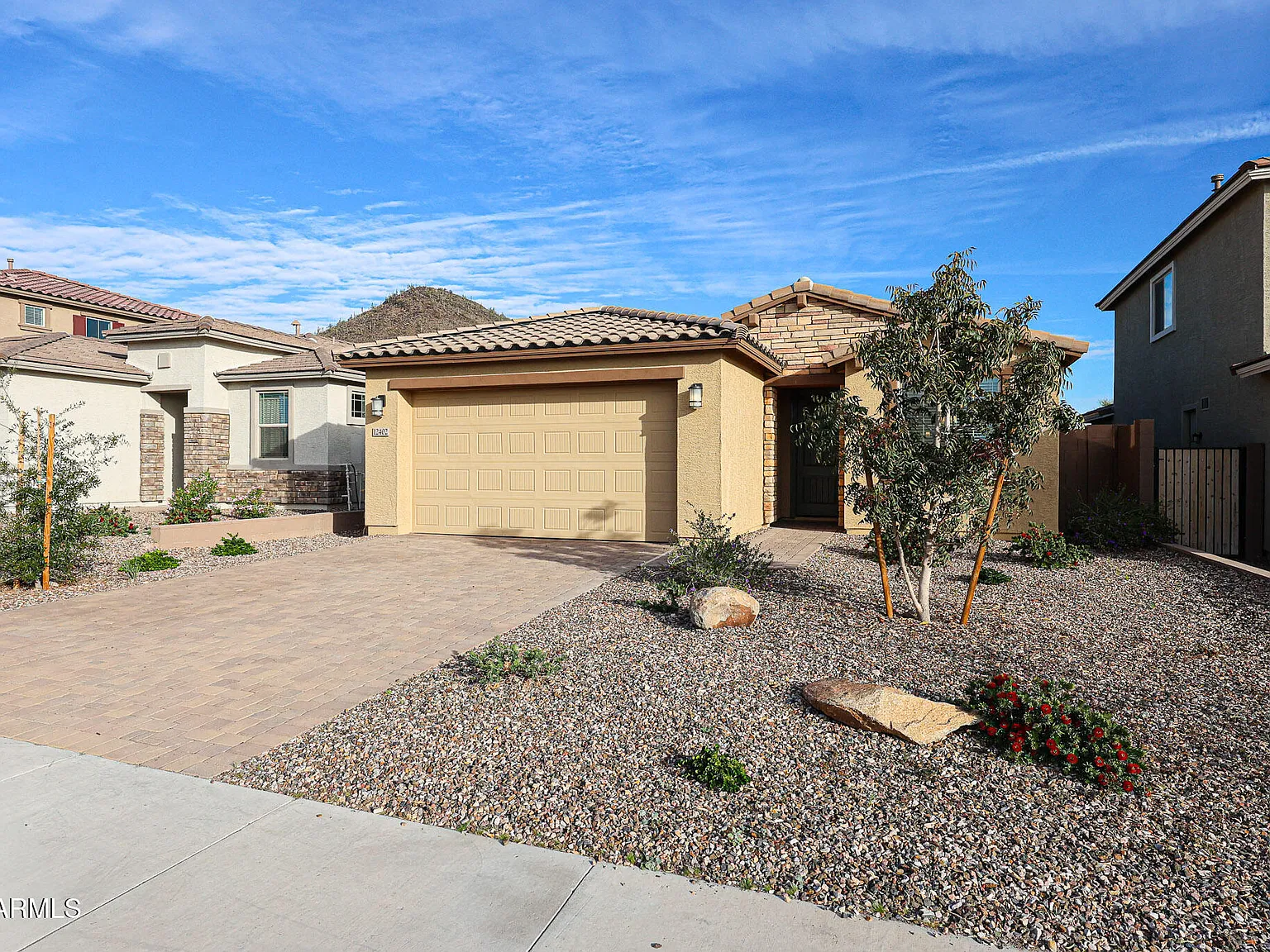 3 bed, 1761 sqft, $2,350 — Photo 1
