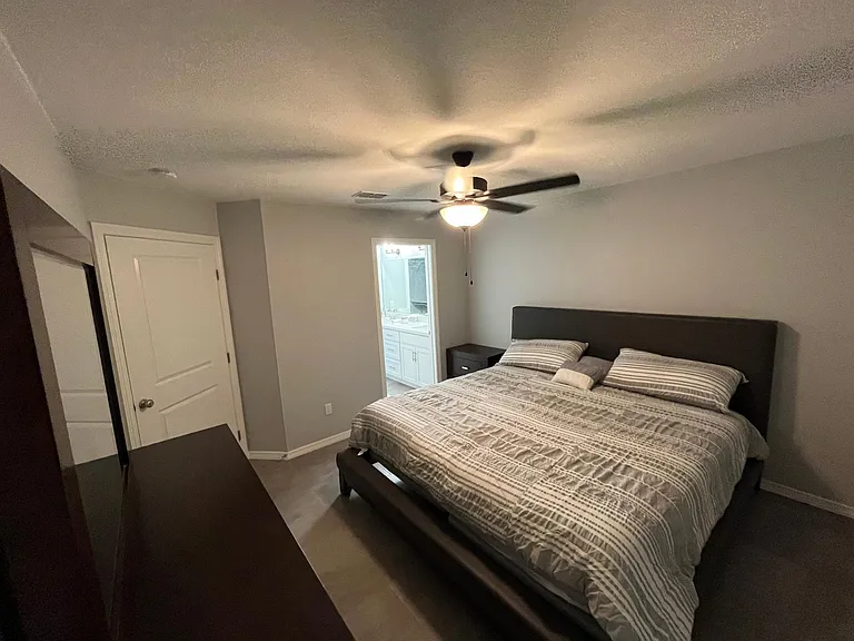 2124 Northridge Ave #C — Photo 14