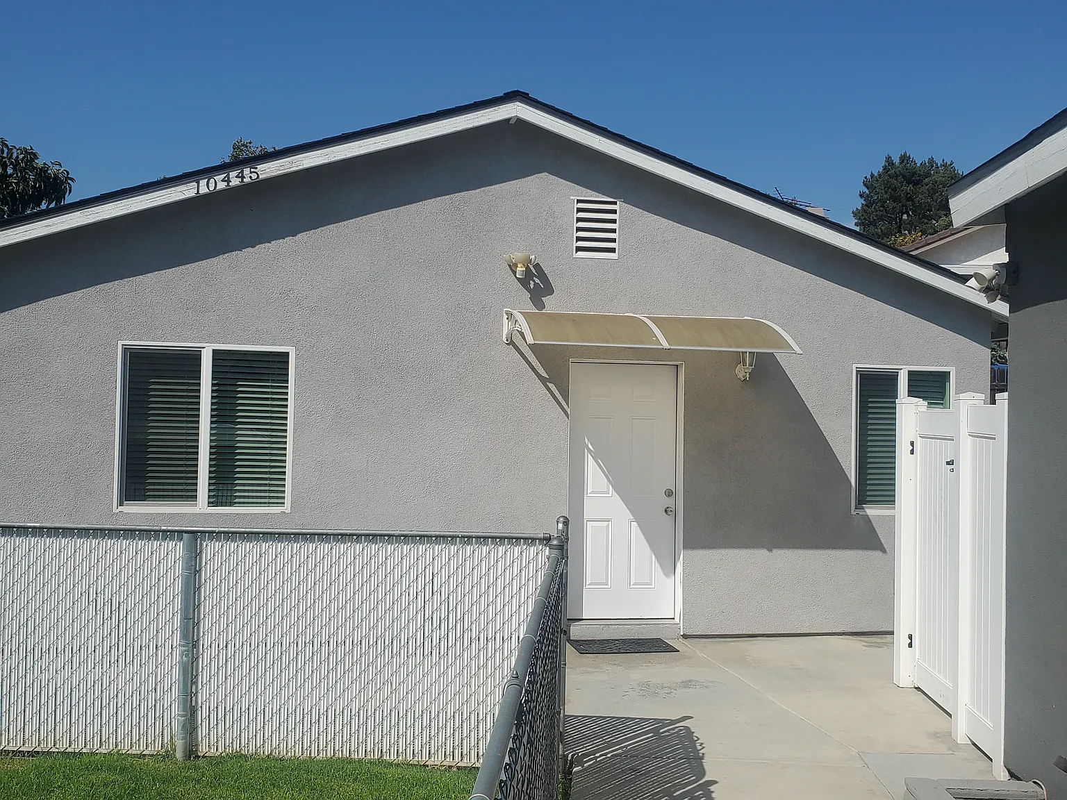 2 bed, 820 sqft, $2,150 — Photo 1