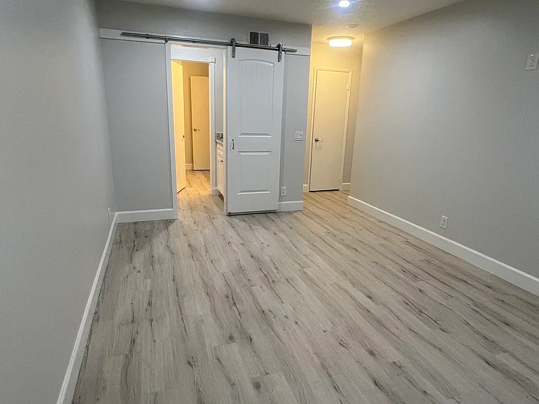 776 W Lambert Rd #33 — Photo 18