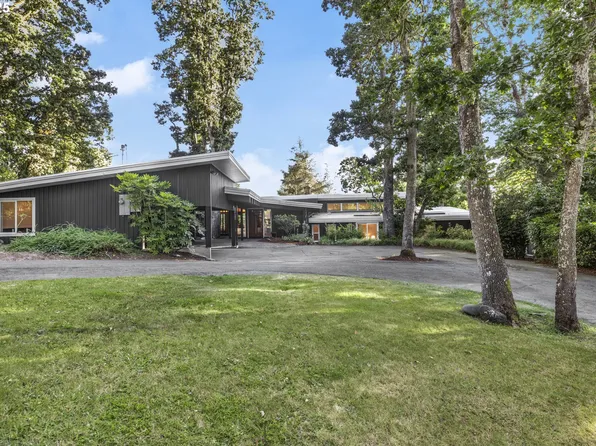 2606 Spring Blvd, Eugene, OR 97403