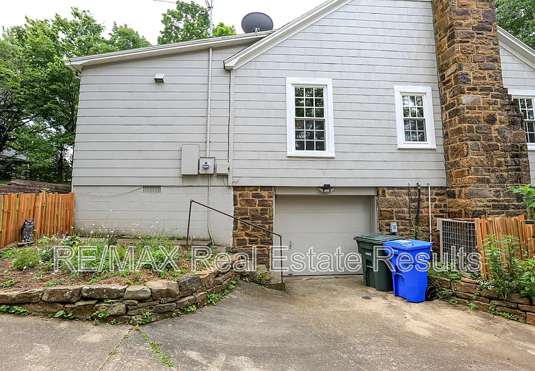 610 N Olive Ave — Photo 43