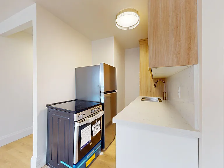 1 Marquette Ave — Photo 27