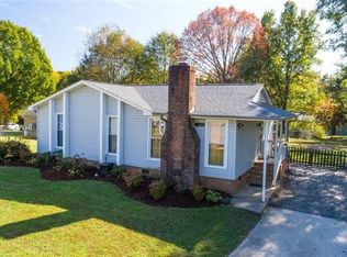 1801 Gray Bark Ct, Gastonia, NC 28054