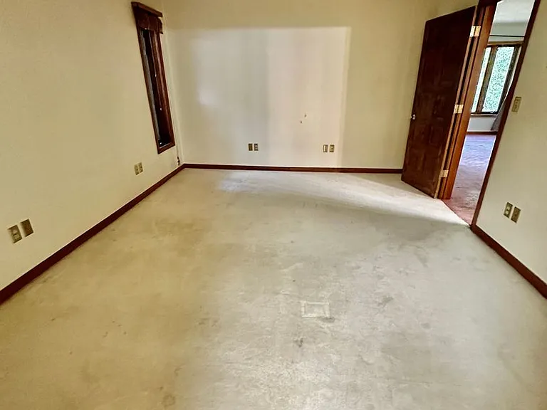 1501 Husky Way — Photo 8