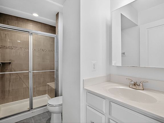 4th image of 23213 Ambrosia Ln
