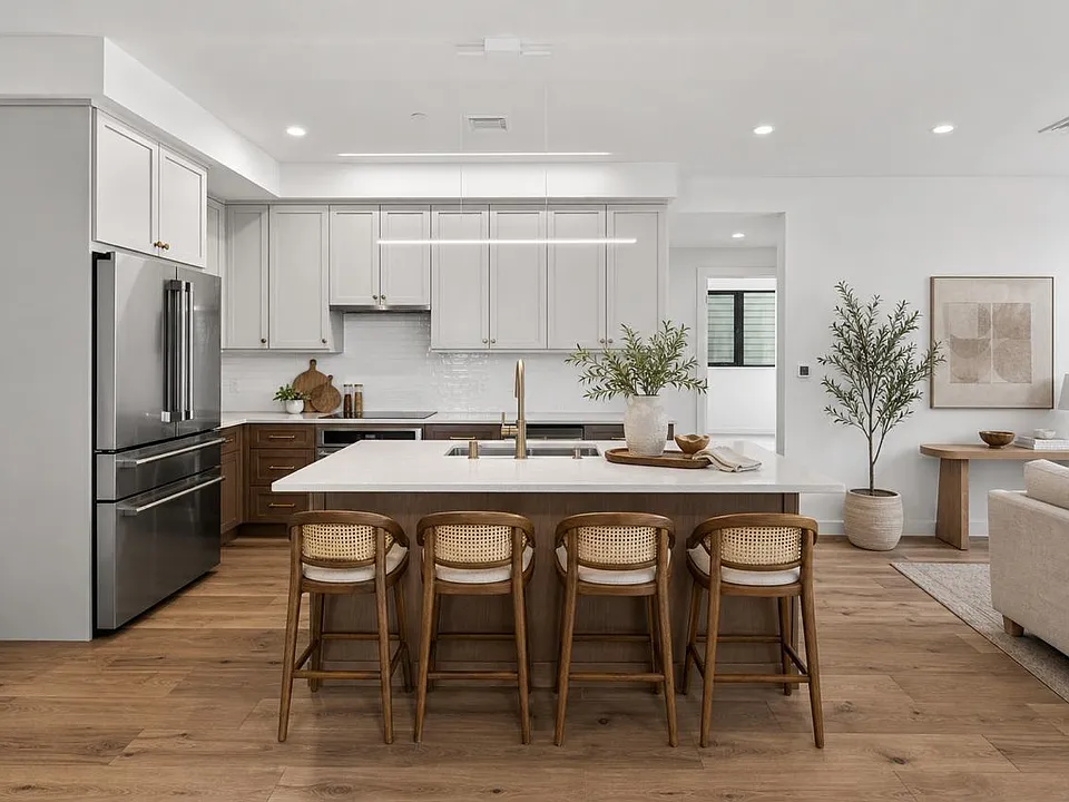 58 Cumberland Ave #1