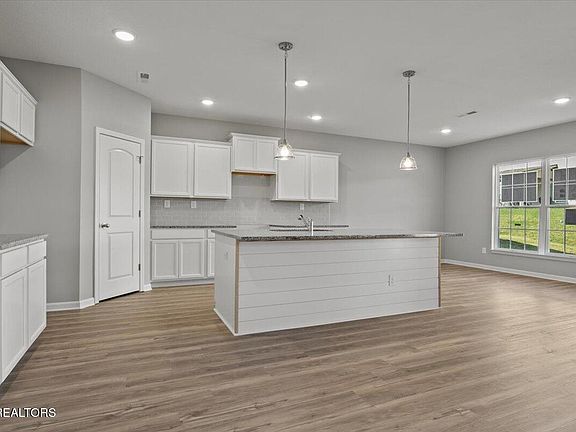 3rd image of 3529 Stewart Hill Ln