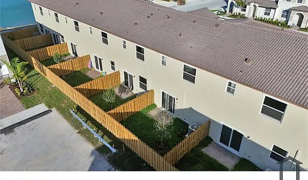 2850 SE 25th Ave