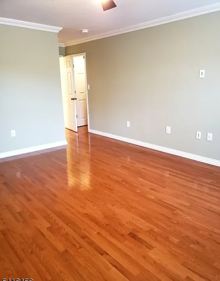 330 Carnegie Ct — Photo 13