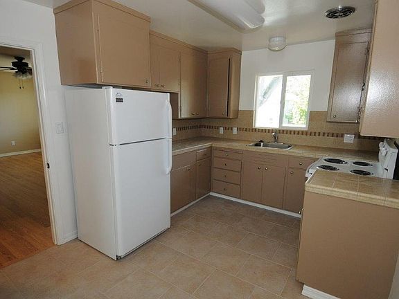 2nd image of 1248 Brookfield Ave APT 5