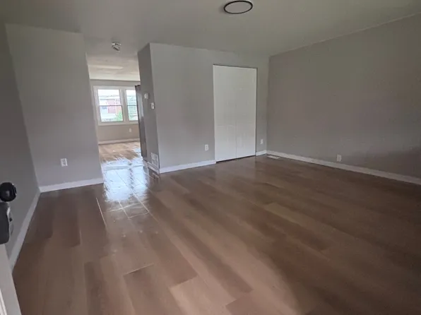 7938 Lansdale Rd, Baltimore, MD 21224