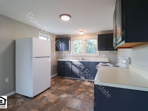 5th image of 1801 Dallas St