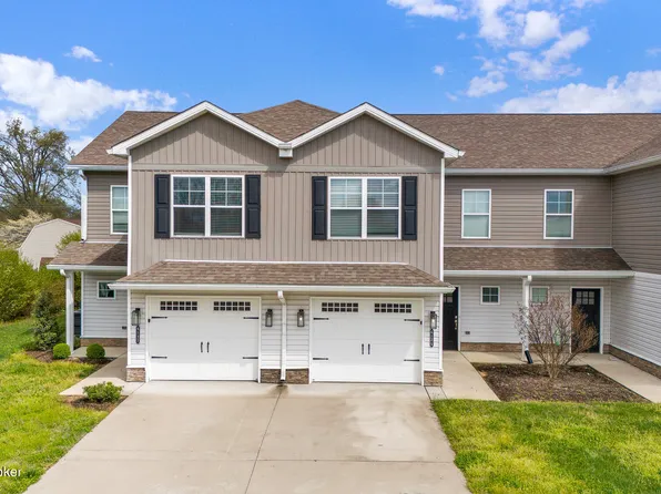 6100 Goalby Dr, Louisville, KY 40258