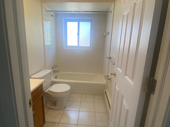 4th image of 125 Truax St #6