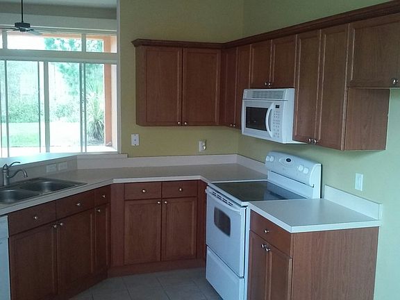 2nd image of 125 Sedona Cir