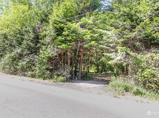 221 Elochoman Valley Rd, Cathlamet, WA 98612