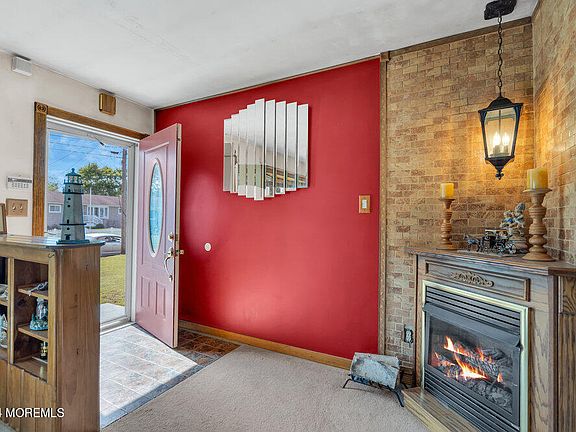 4th image of 30 Bucknell Drive
