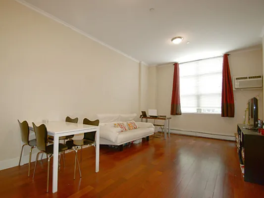 Sold by BLU Real Estate | media 3