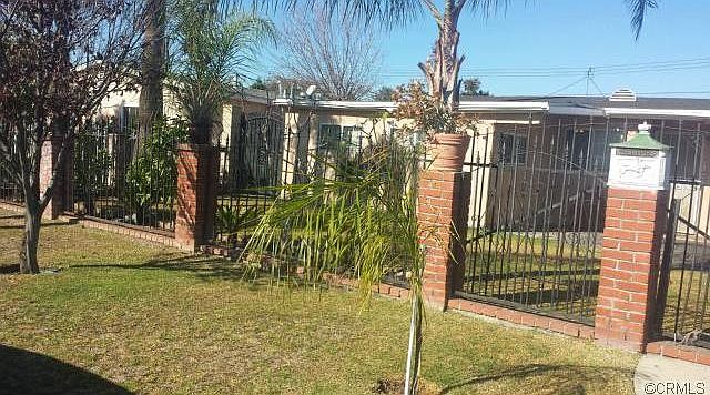 1st image of 839 Aldgate Ave