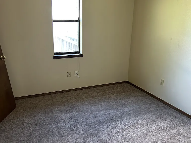 407 S Colby Lance St — Photo 17