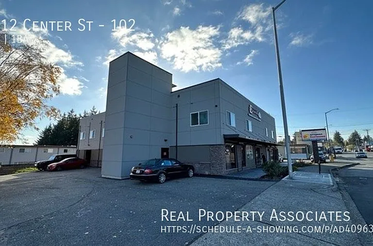 3612 Center St #102 — Photo 10