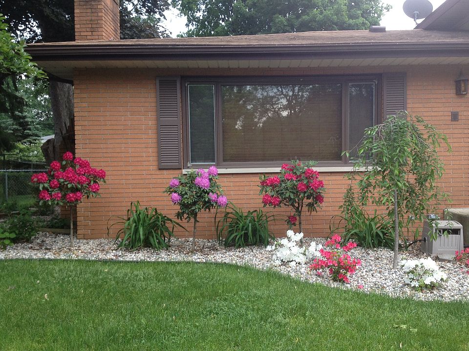 1st image of 1118 South St