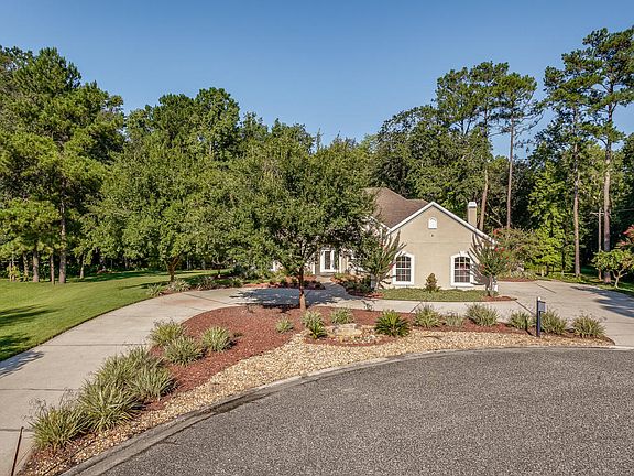 2nd image of 530 Feather Oaks Ct