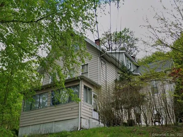 181 Derby Avenue, Derby, CT 06418