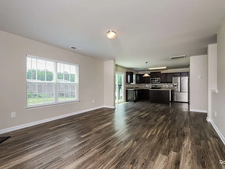 1448 Kilstrom St — Photo 7