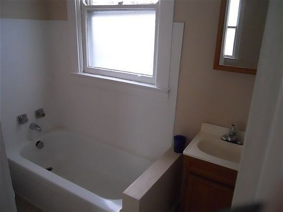 West 8th #1- bathroom