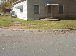 1401 NW Central Ave, Topeka, KS 66608