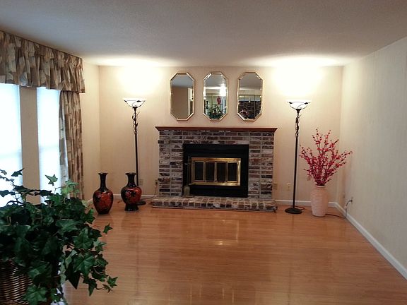 5th image of 9522 Bullion Way