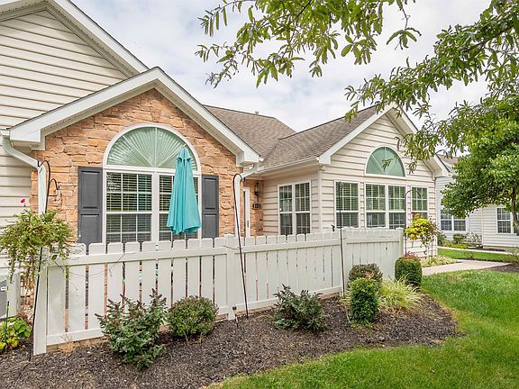 3rd image of 213 Patriot Way #213