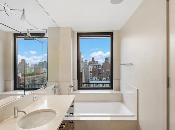 65 West 13th Street image 11 of 15