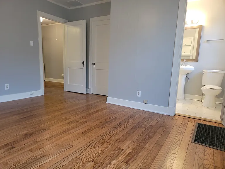 535 S Barksdale St — Photo 12