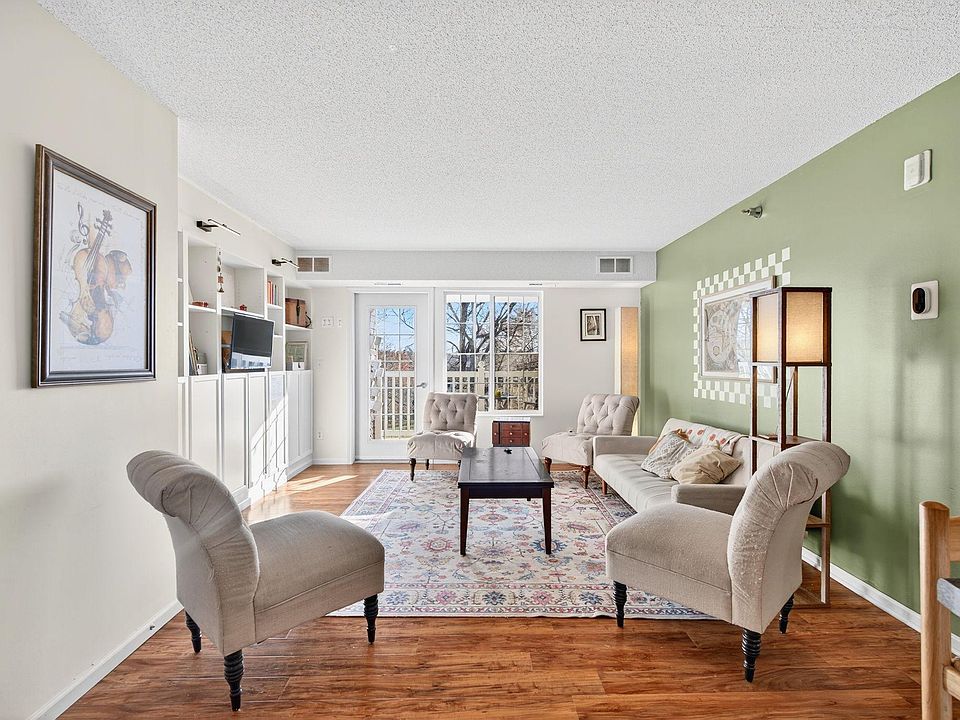 1st image of 1976 29th Pl NW APT 201