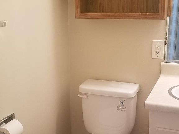 3rd image of 5710 Hillsdale Blvd #5710