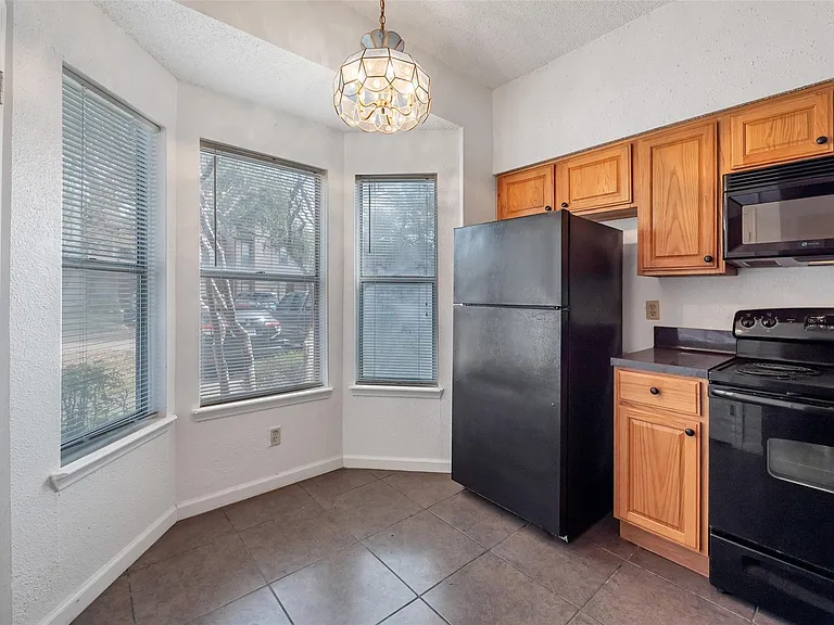 12400 Brookglade Cir #15 — Photo 18