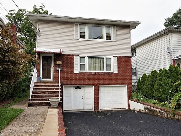 5th image of 15 Evelyn Ct