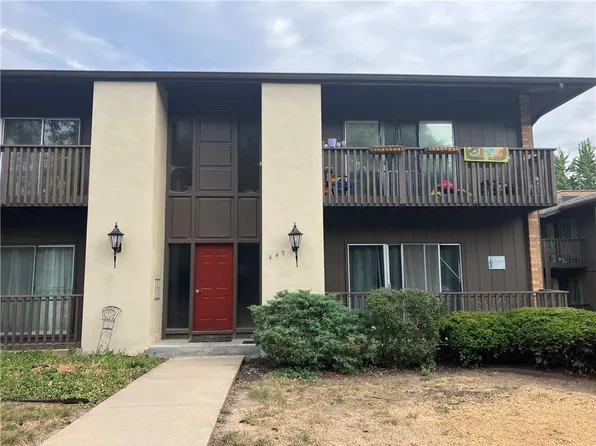 449 W 104th St Unit E, Kansas City, MO 64114