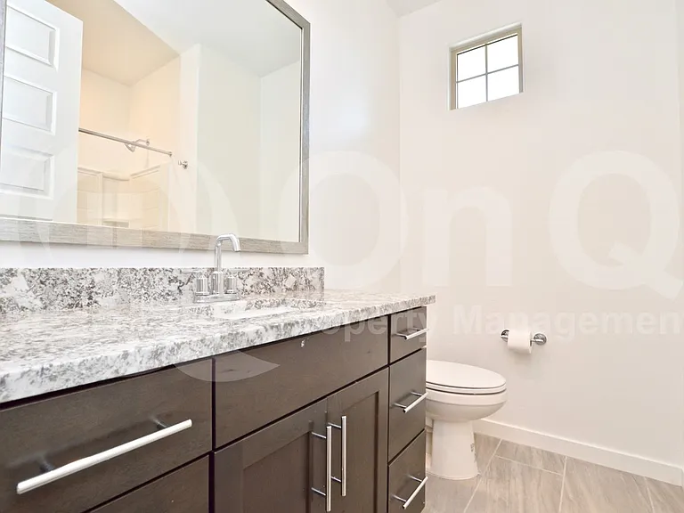 1078 E Sabino Dr — Photo 18