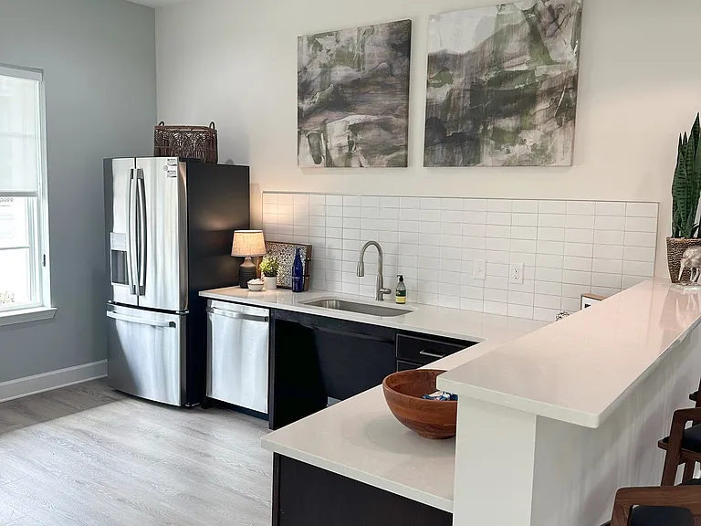 South Emerson Hills — Photo 18