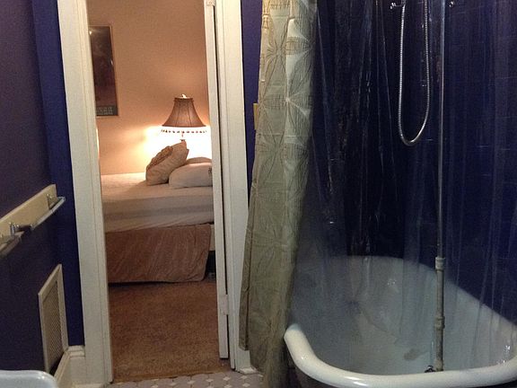 5th image of 56 Westervelt Ave #2