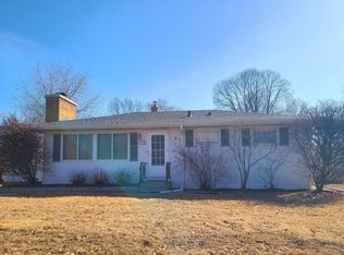 4130 McKnight Rd N, White Bear Lake, MN 55110