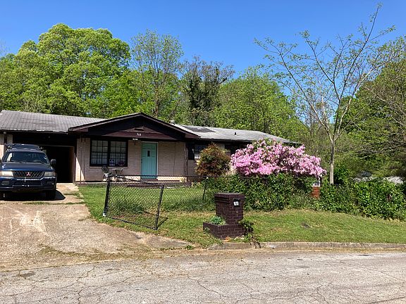 2nd image of 368 Marigna Ave