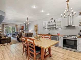 19 Park Heights Ct, Madison, WI 53711